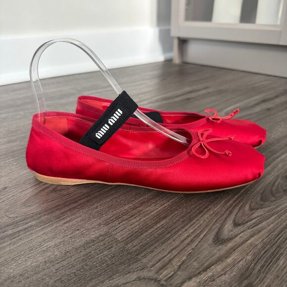 Miu Miu Red Satin Dainty Leather Bow Ballet Flats 36 Logo Strap Shoes Holiday - Picture 1 of 8